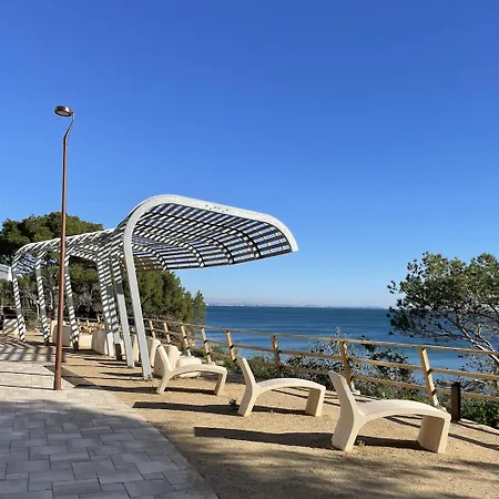 La Casa Del Mar *